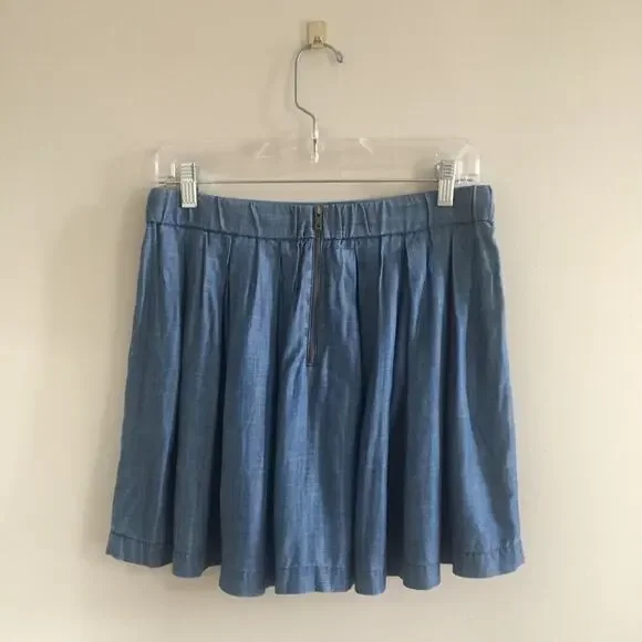 American Eagle Blue Denim Chambray Schoolgirl Uniform Mini Skirt Size Medium - Picture 3 of 6